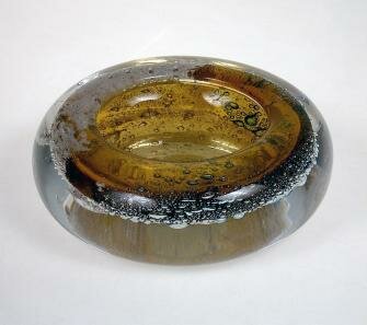 Vulcano: tuhka-astia - Orvola, Heikki Vulcano: tuhka-astia - Orvola, Heikki